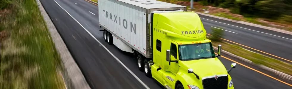 forwarding-img-traxion-1